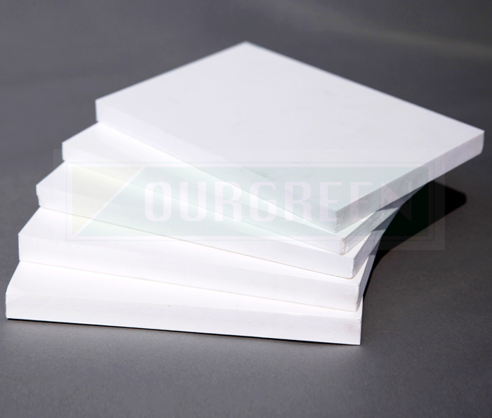 如何選擇適合制作pvc浴室柜板呢？